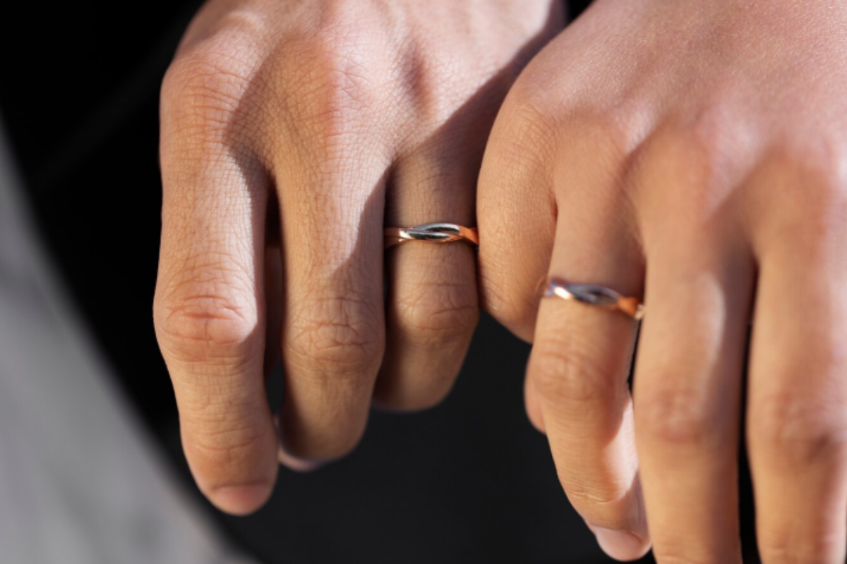Cincin di Jari Manis