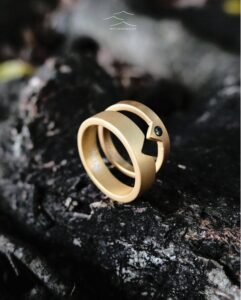 desain cincin couple emas
