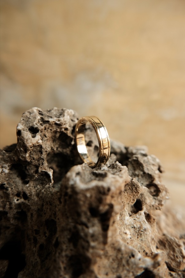 Classic Gold Band
